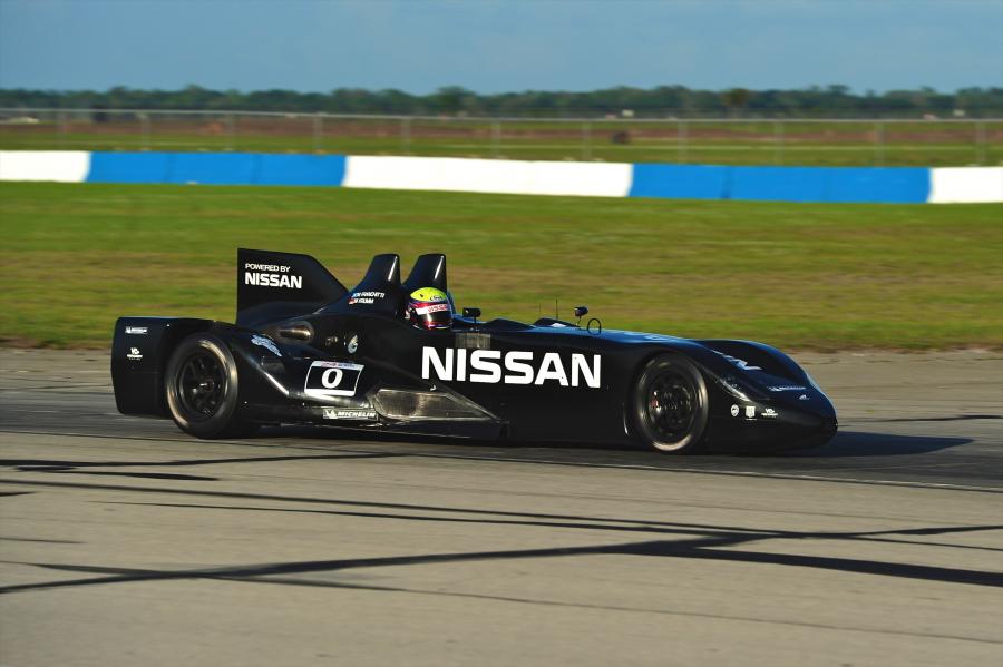  Nissan DeltaWing On Track Sebring 2012 года  (фото 22 из 50)